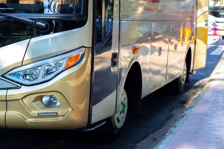 How to get from Tirana to Saranda (bus, car or shuttle)